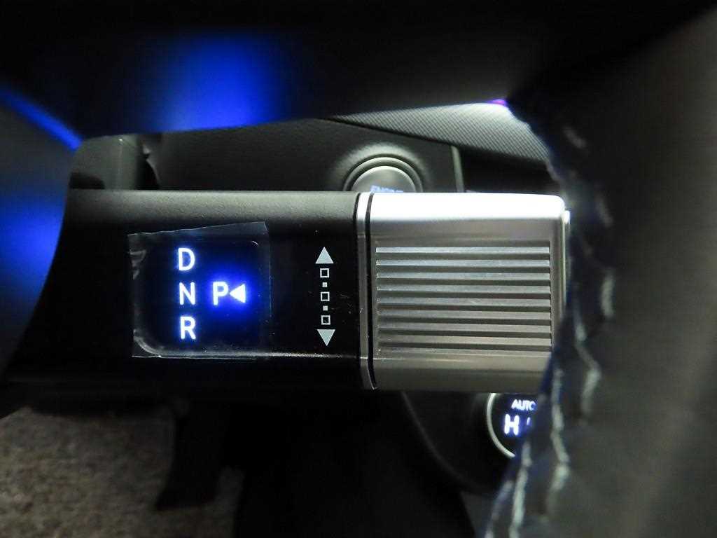 HYUNDAI Sonata - Vista 10