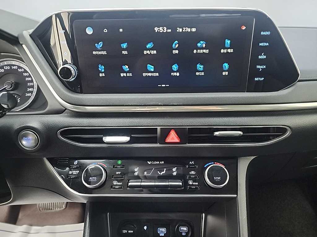 HYUNDAI Sonata - Vista 10