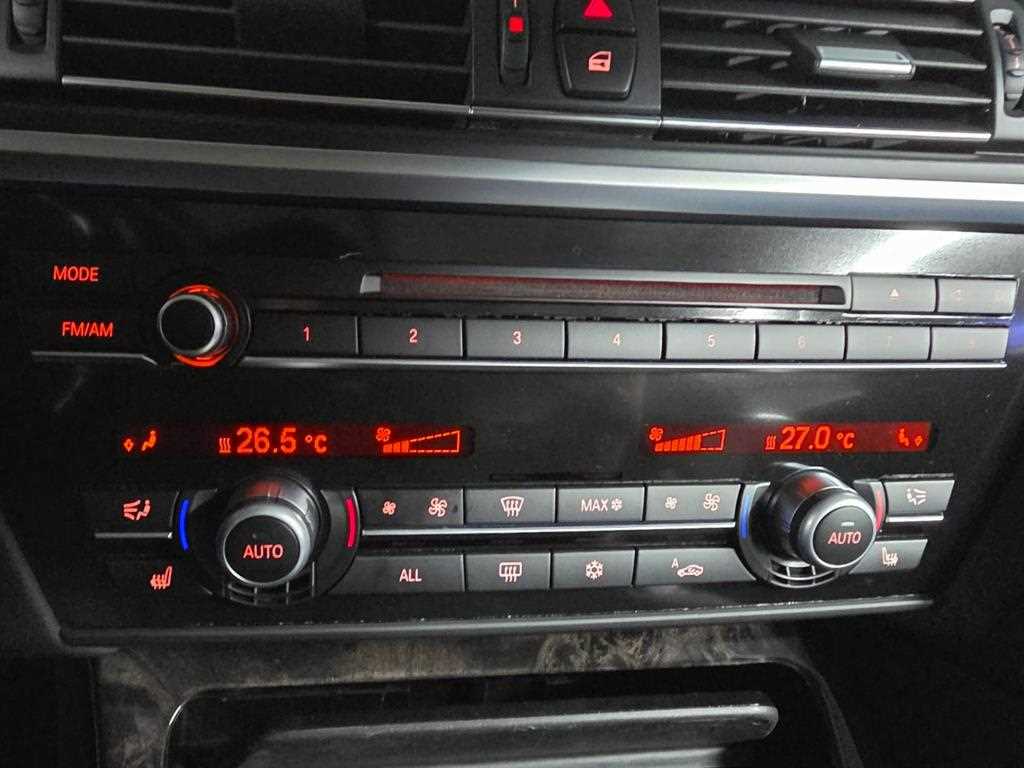 BMW 6 series 2012 Azul - Importación desde Corea - HF Imports Iquique - Foto 14