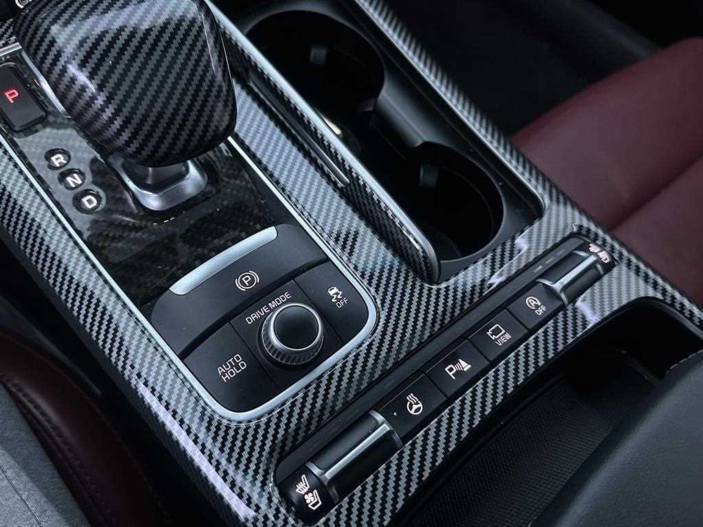 KIA Stinger - Vista 12