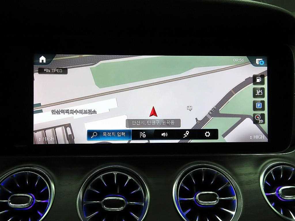 Mercedes Benz CLS Class - Vista 9