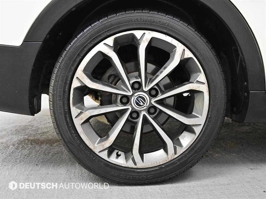 Ssangyong Tivoli - Vista 5