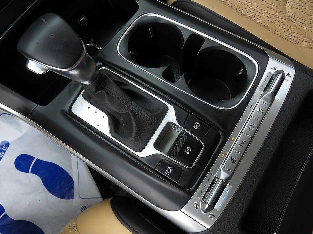 KIA Carnival 2022 - Importación desde Corea - HF Imports Iquique - Foto 15