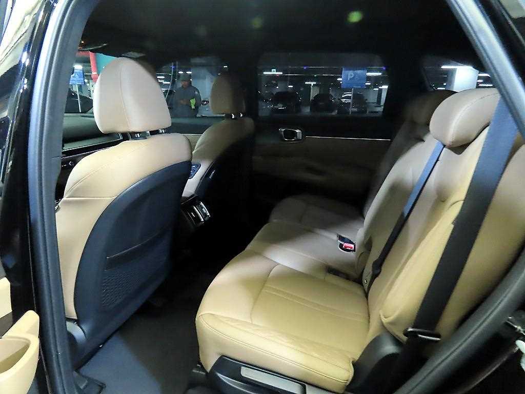 KIA Sorento - Vista 7