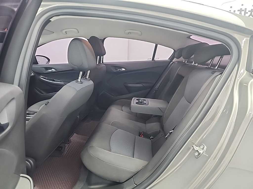 Chevrolet Cruise - Vista 12