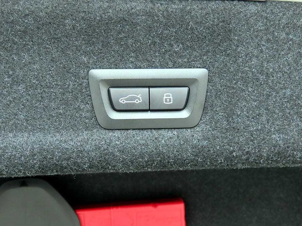 BMW 3 series 2024 Blanco - Importación desde Corea - HF Imports Iquique - Foto 17