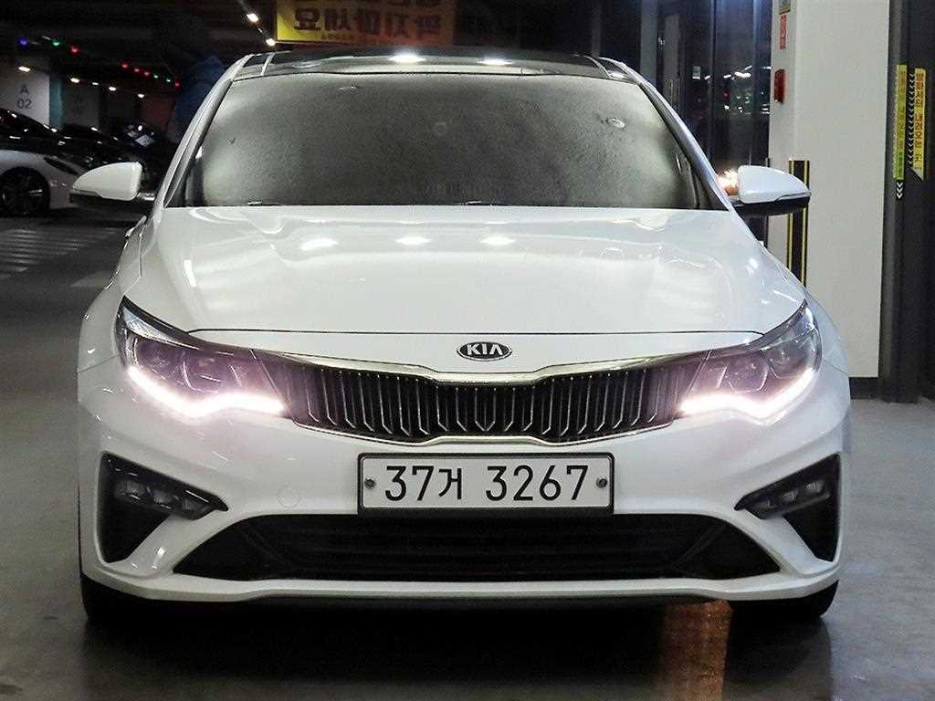 KIA K5 2019 Blanco - Importación desde Corea - HF Imports Iquique - Foto 1