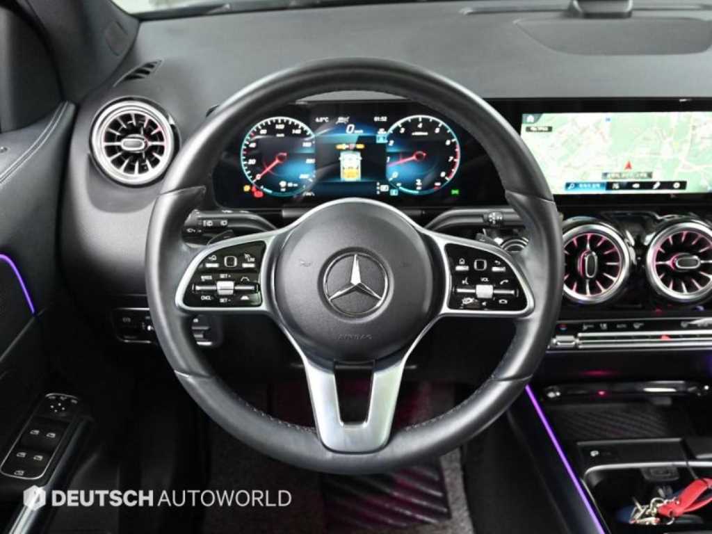 Mercedes Benz GLA Class 2021 Azul - Importación desde Corea - HF Imports Iquique - Foto 13