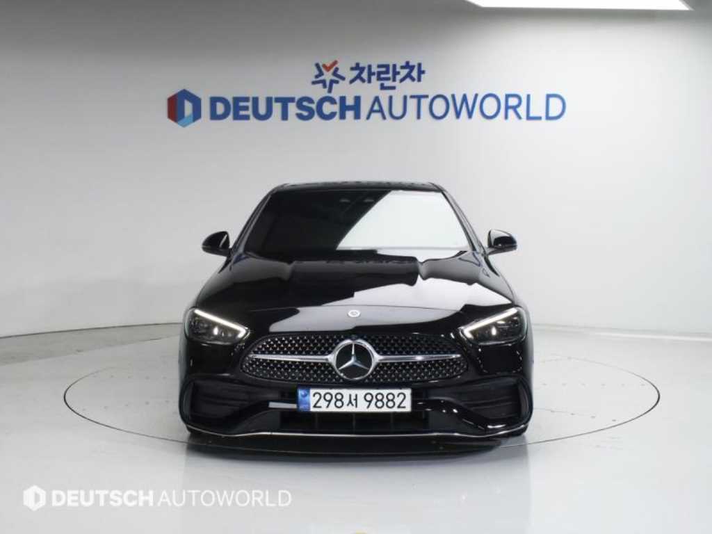 Mercedes Benz C Class - Vista 3