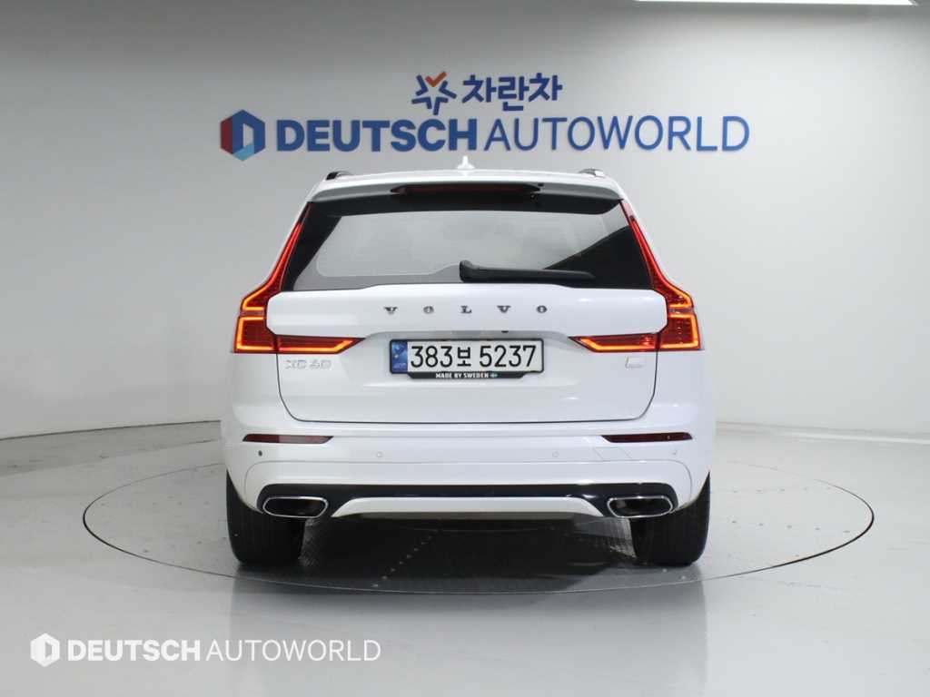 Volvo XC60 - Vista 4