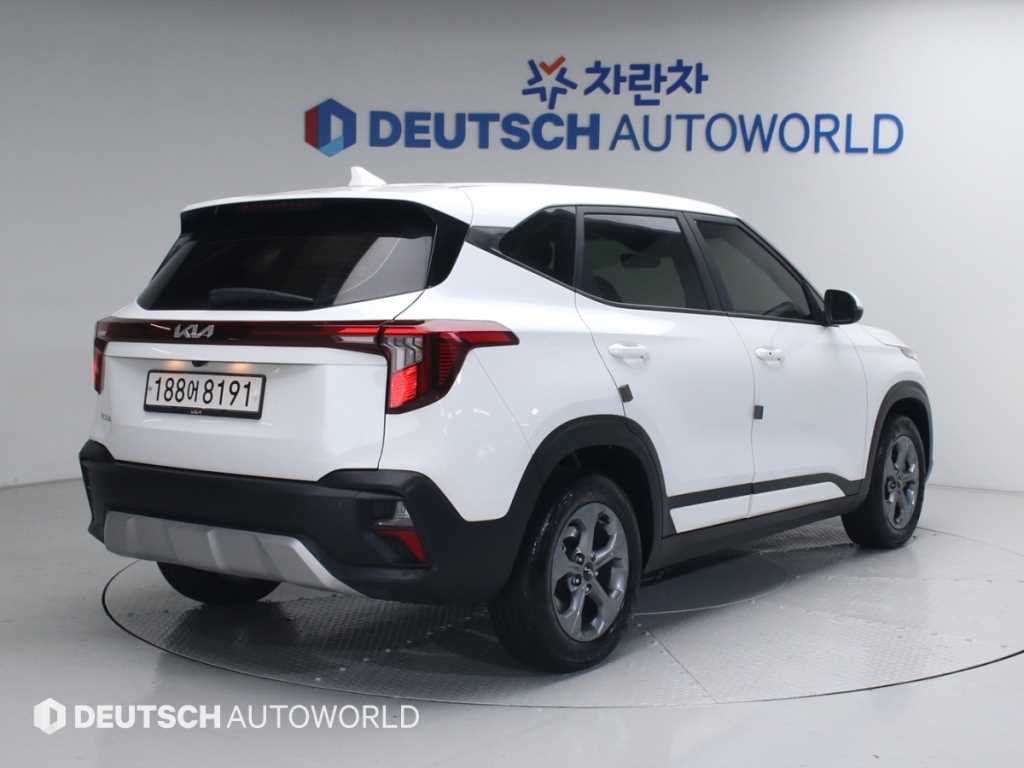 KIA Seltos - Vista 2