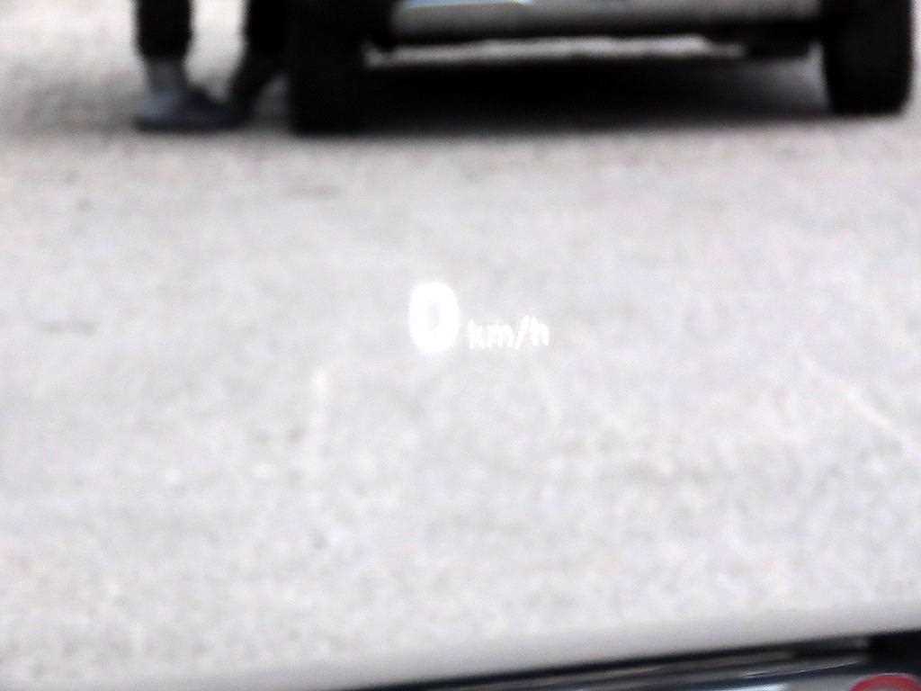 Genesis G80 - Vista 10