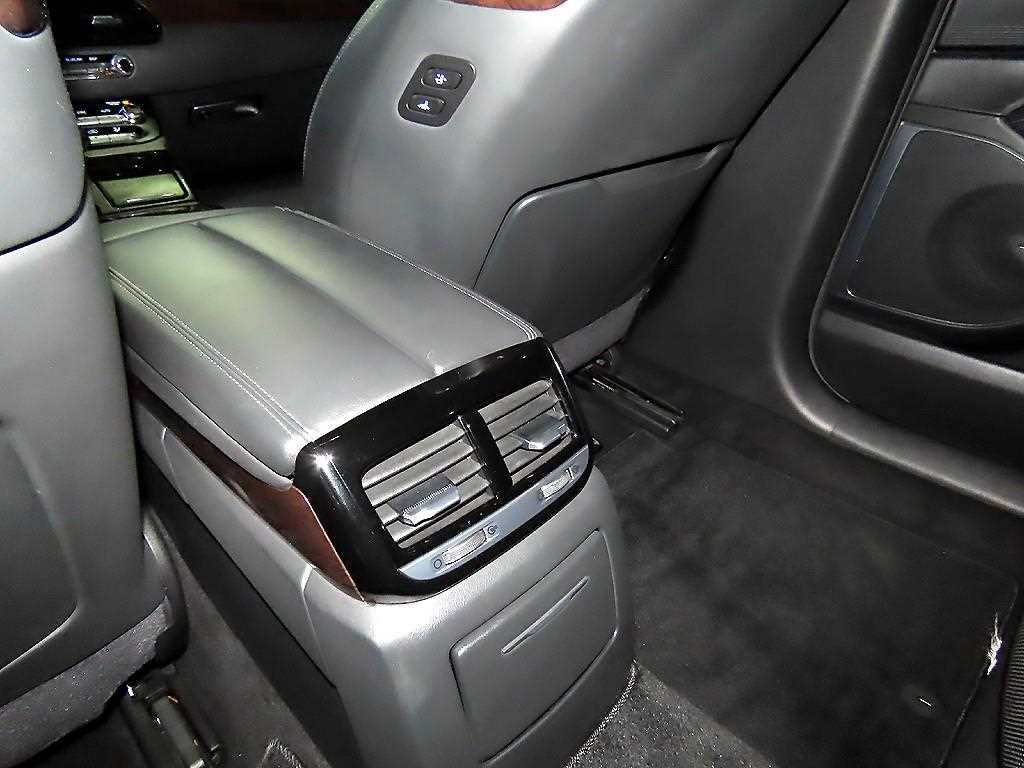 Genesis EQ900 2016 Negro - Importación desde Corea - HF Imports Iquique - Foto 16