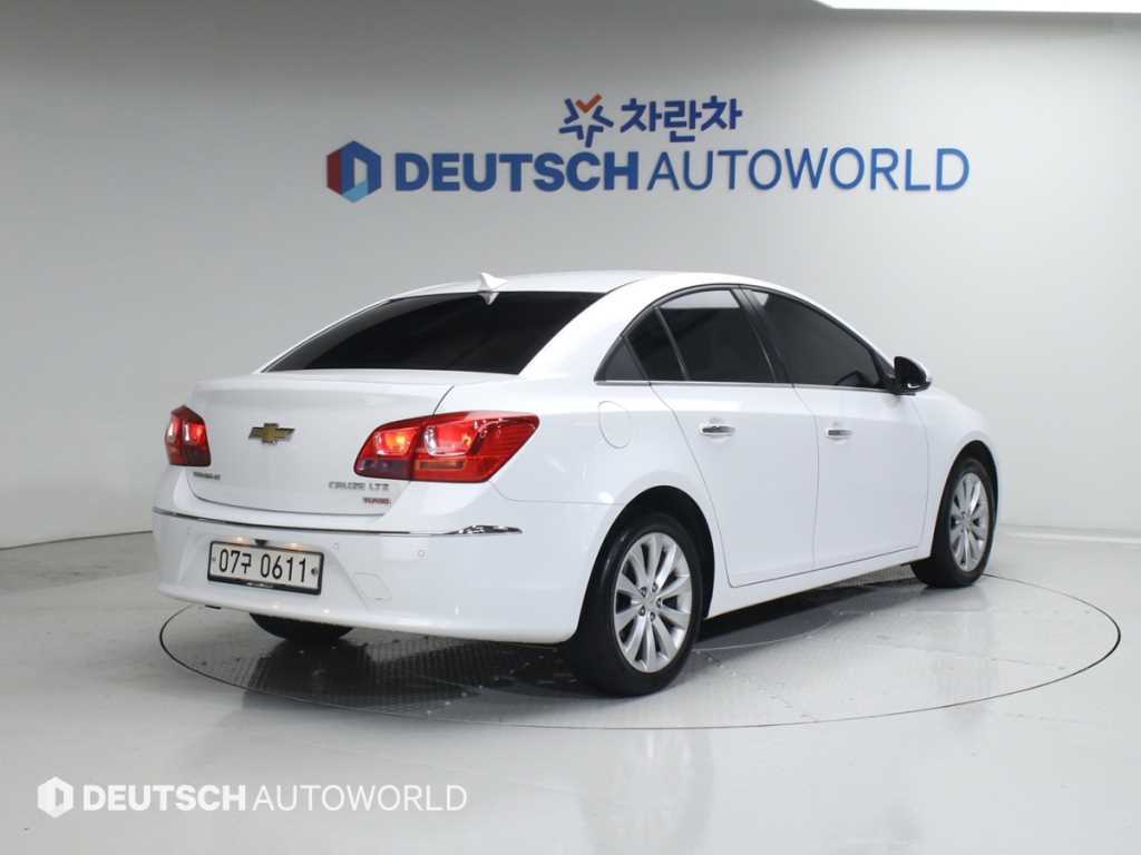 Chevrolet Cruise - Vista 2