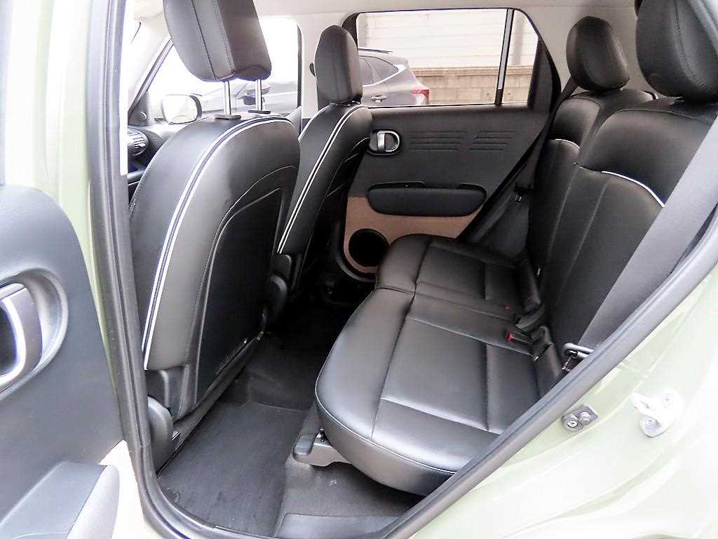 HYUNDAI Casper - Vista 6