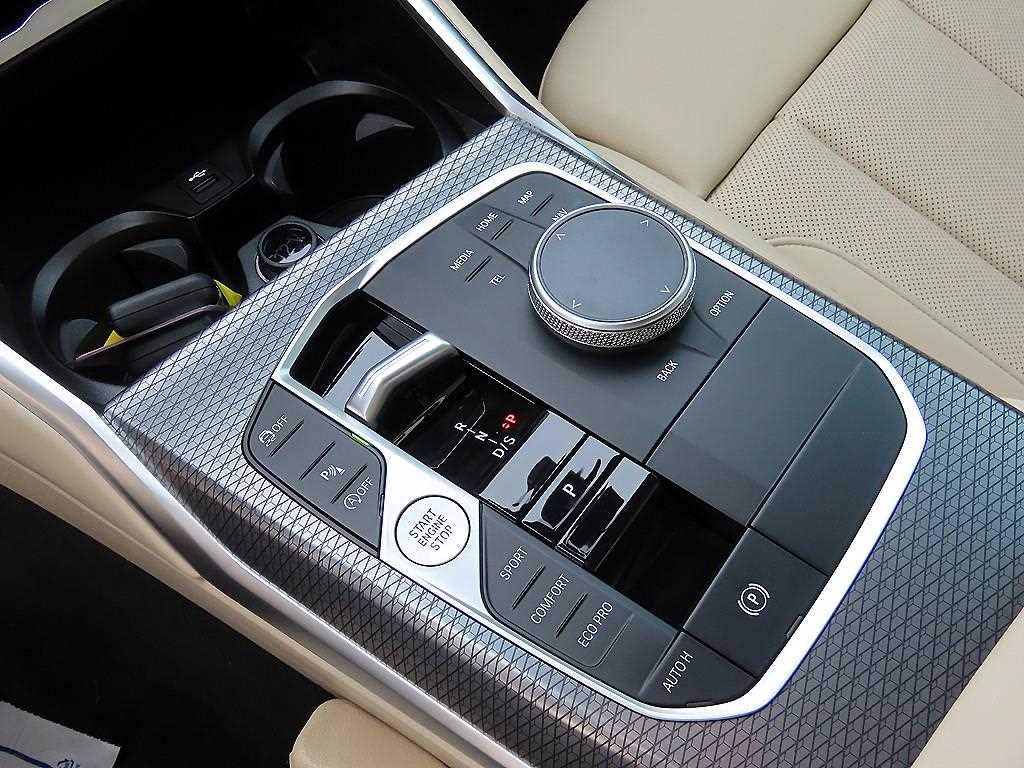 BMW 3 series - Vista 11