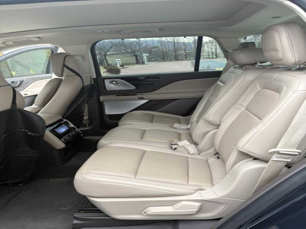 Lincoln Aviator - Vista 2