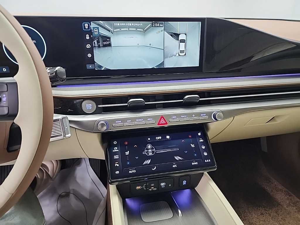 HYUNDAI Grandeur - Vista 10