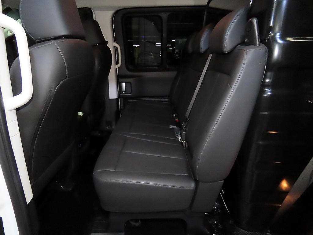 HYUNDAI Staria - Vista 7