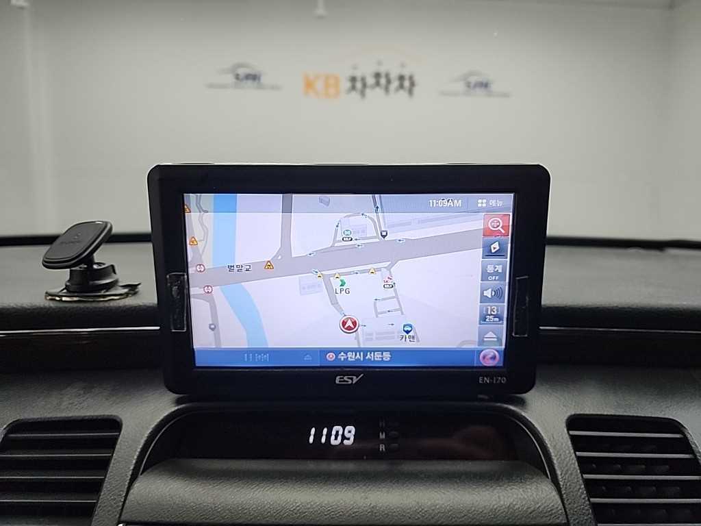 HYUNDAI Grandeur 2011 Gris - Importación desde Corea - HF Imports Iquique - Foto 14