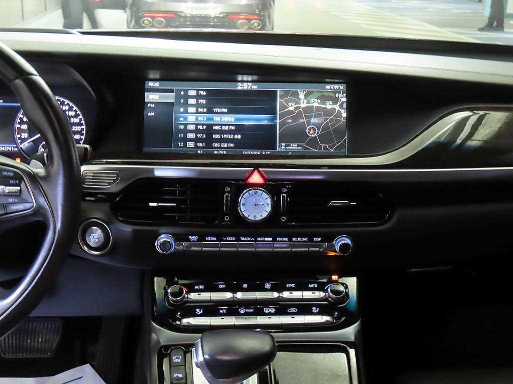 Genesis EQ900 - Vista 11