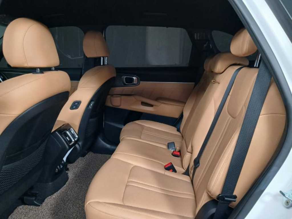 KIA Sorento - Vista 7