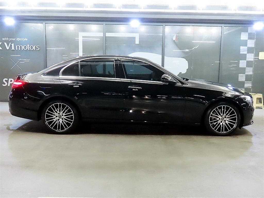 Mercedes Benz C Class - Vista 3