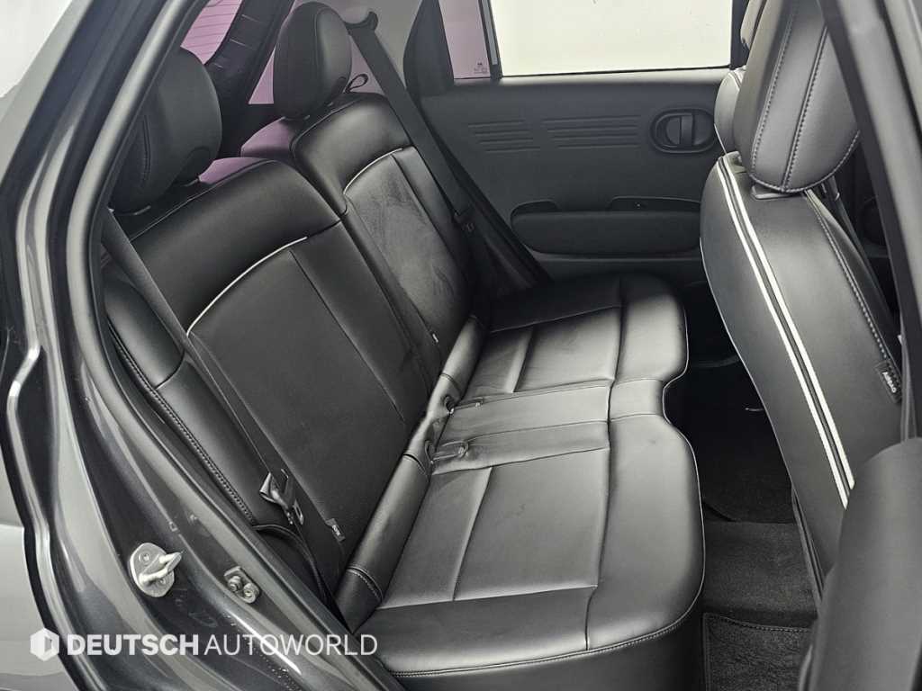 HYUNDAI Casper - Vista 12