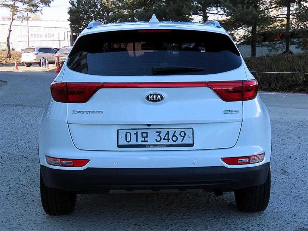 KIA Sportage - Vista 4