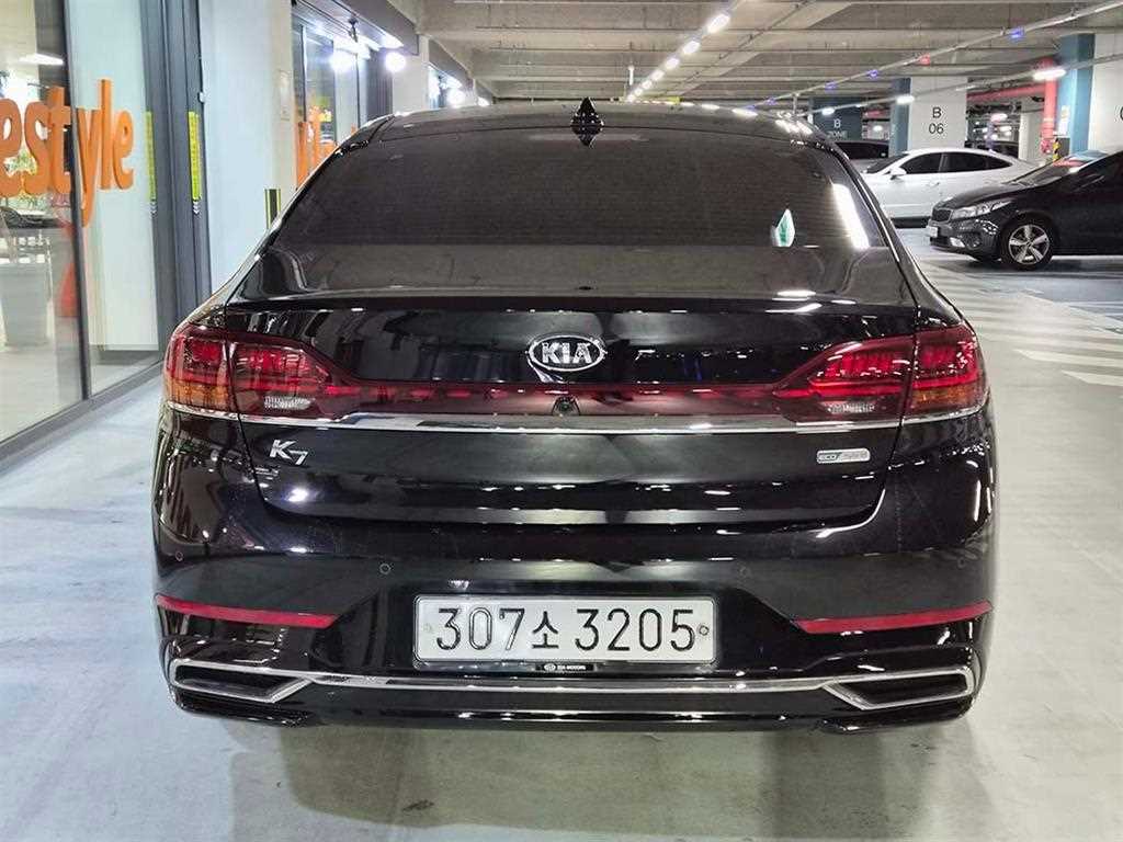 KIA K7 - Vista 5