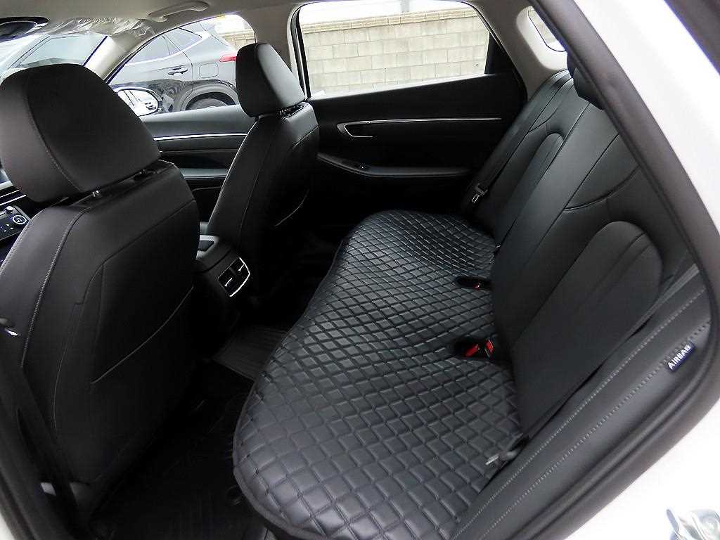 HYUNDAI Sonata - Vista 6