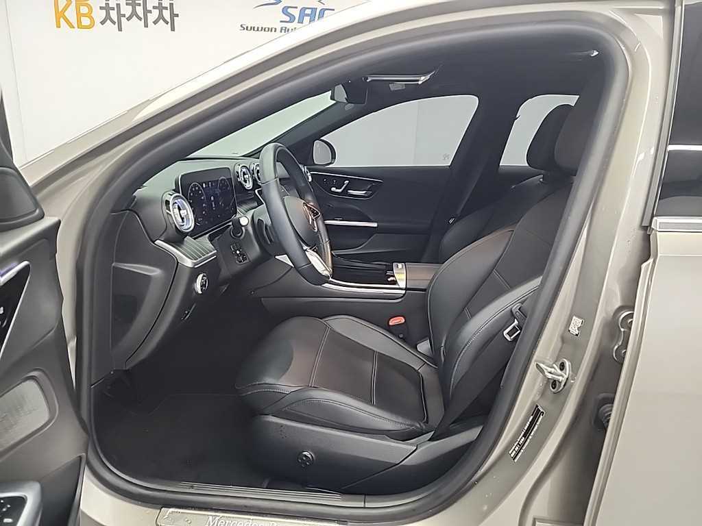 Mercedes Benz C Class - Vista 11