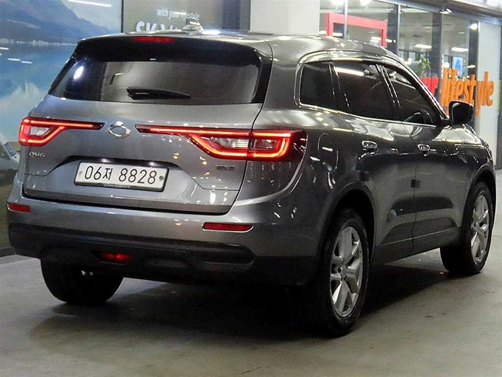 SAMSUNG QM6 - Vista 4