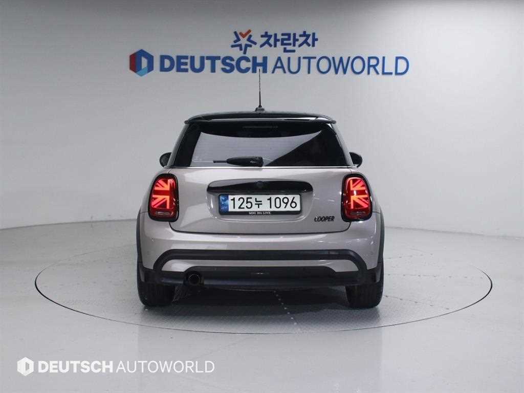 Mini Cooper - Vista 4