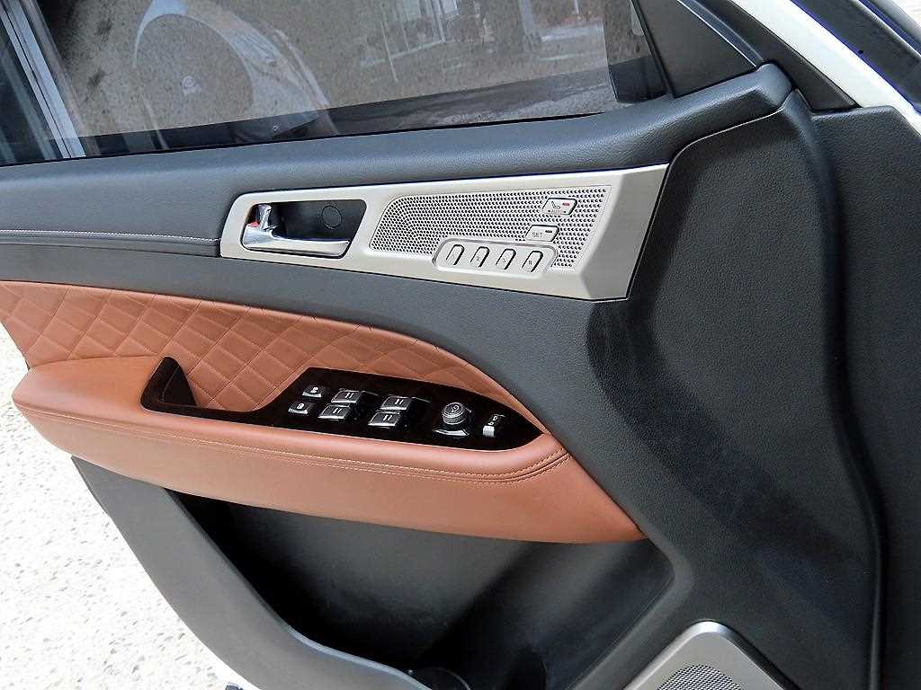 Ssangyong Rexton - Vista 11