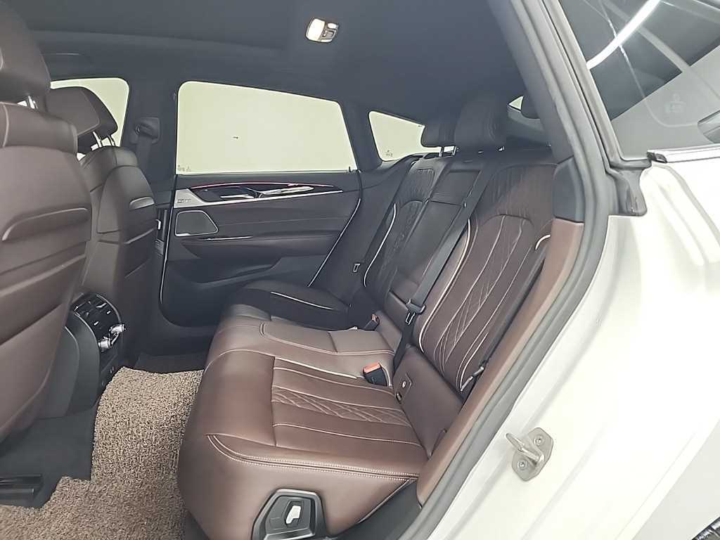 BMW Gran Turismo - Vista 12