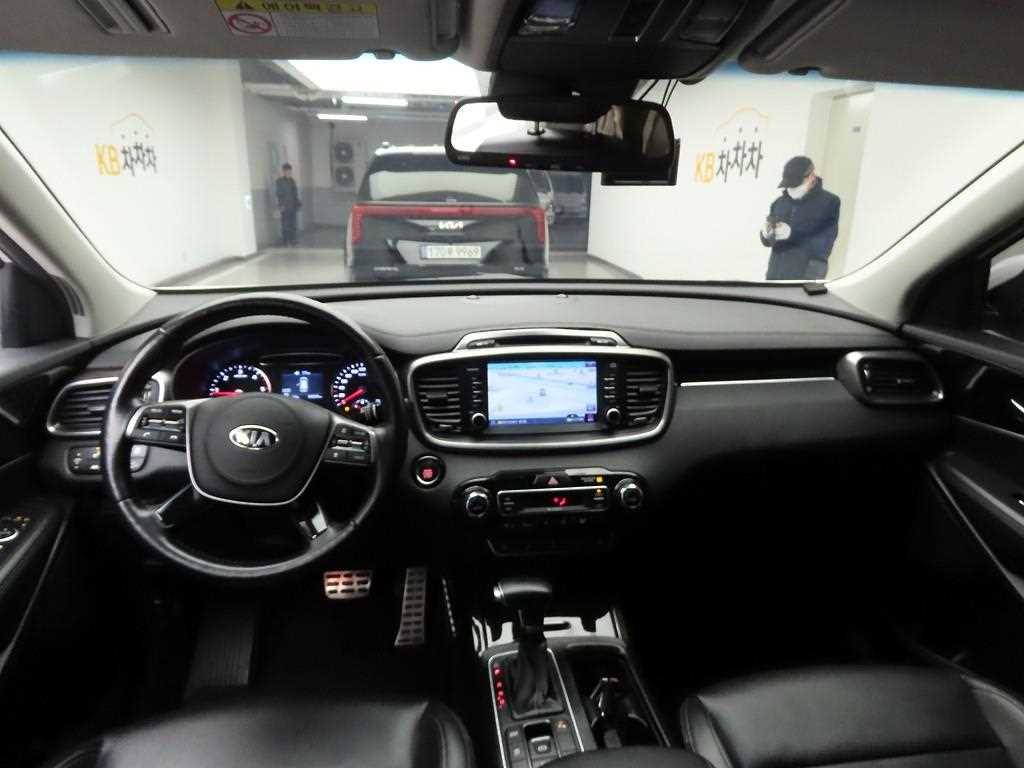 KIA Sorento - Vista 6