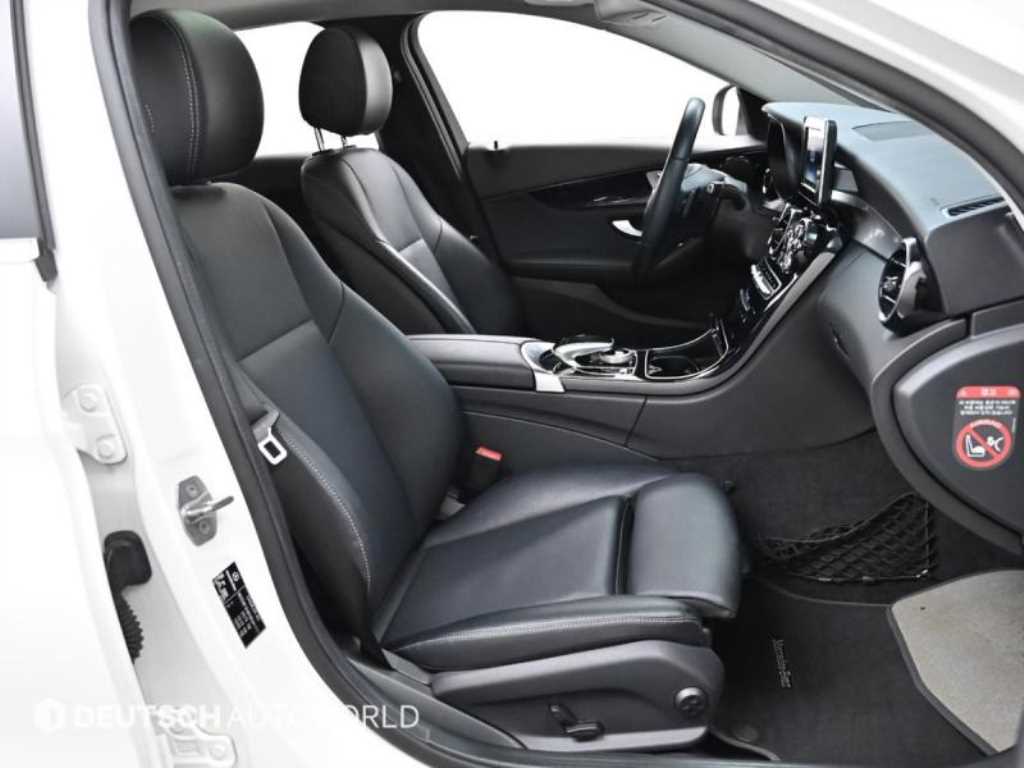 Mercedes Benz C Class - Vista 10