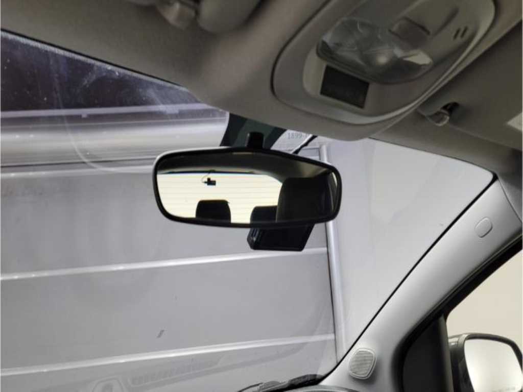 Chevrolet Spark - Vista 12