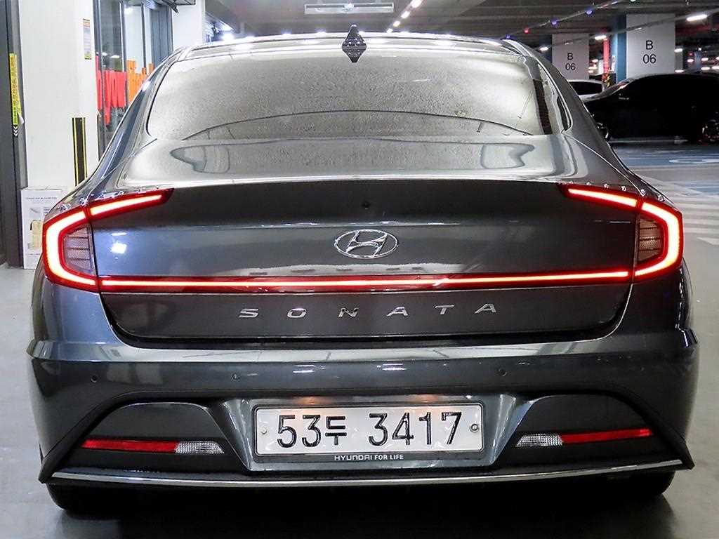 HYUNDAI Sonata - Vista 5