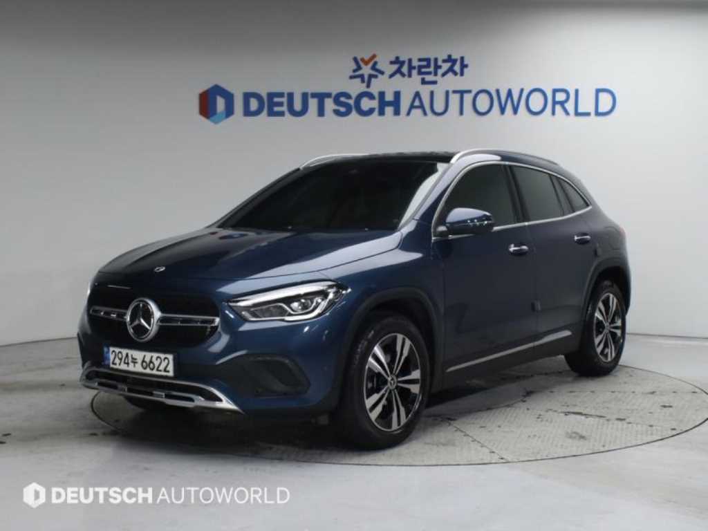 Mercedes Benz GLA Class 2021 Azul - Importación desde Corea - HF Imports Iquique - Foto 1