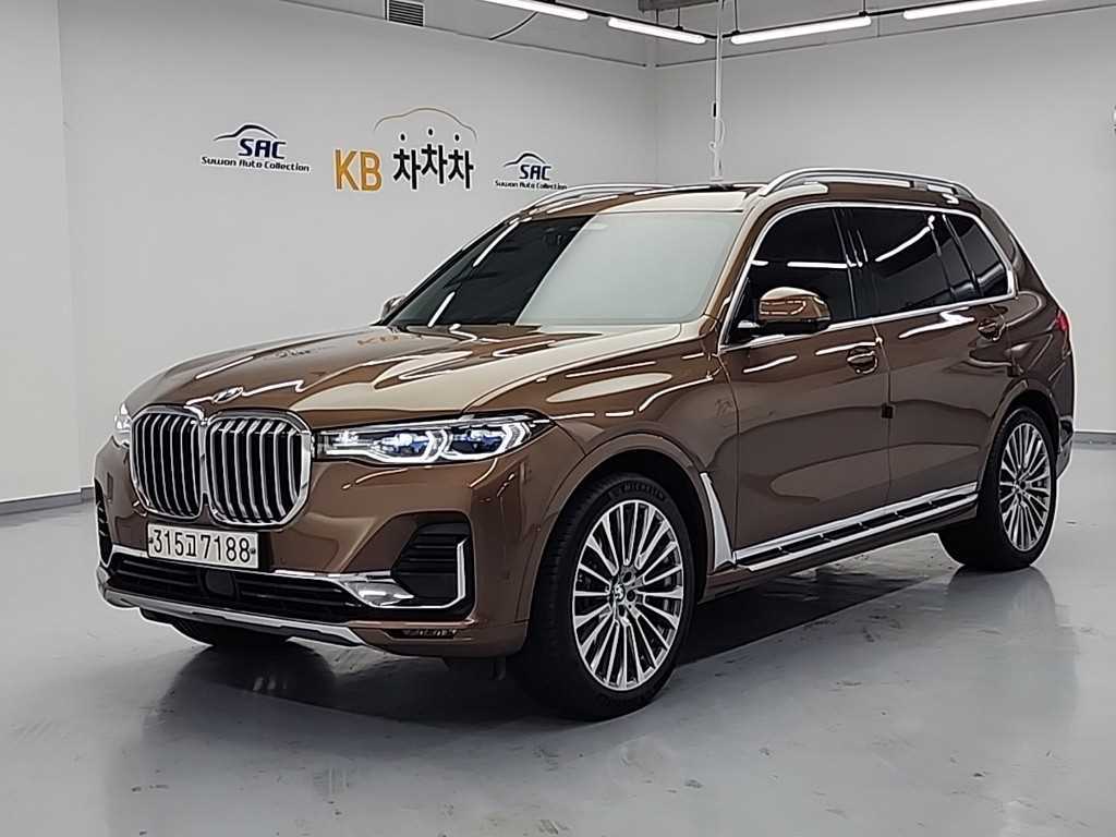 BMW X7 - Vista 4