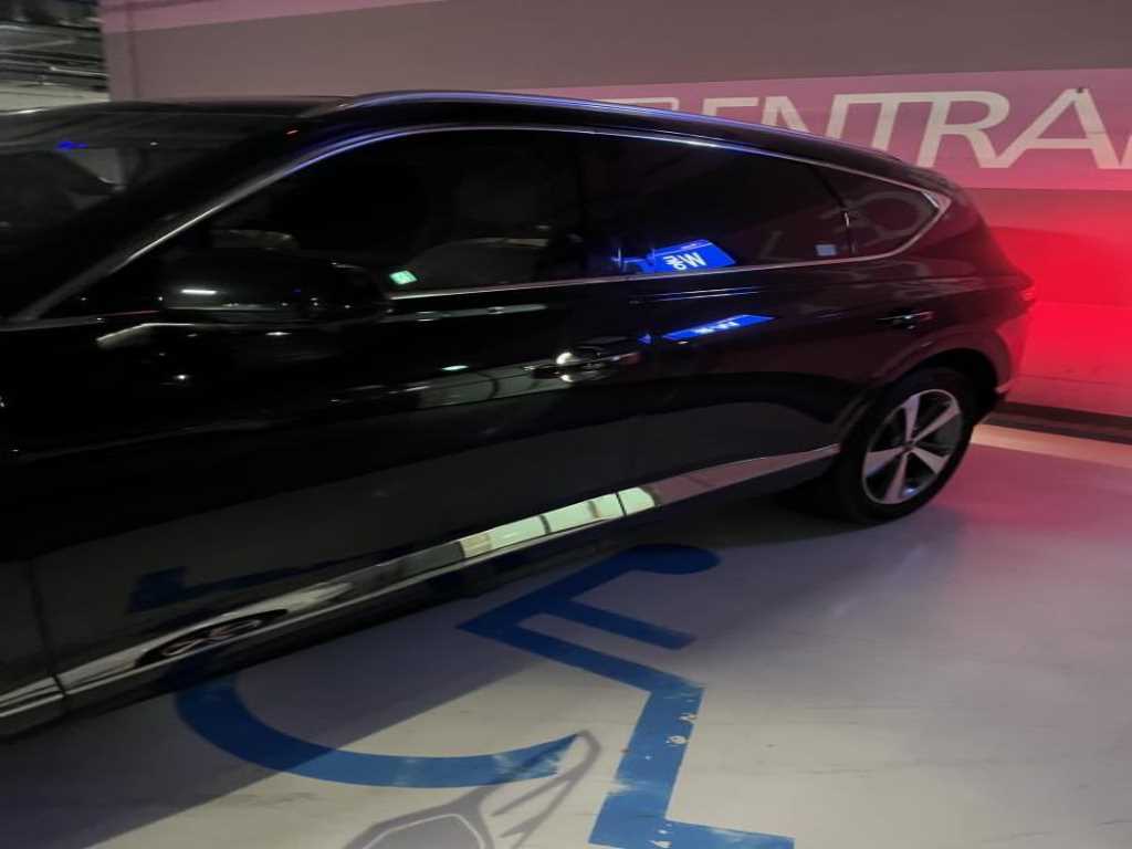 Genesis GV80 - Vista 2