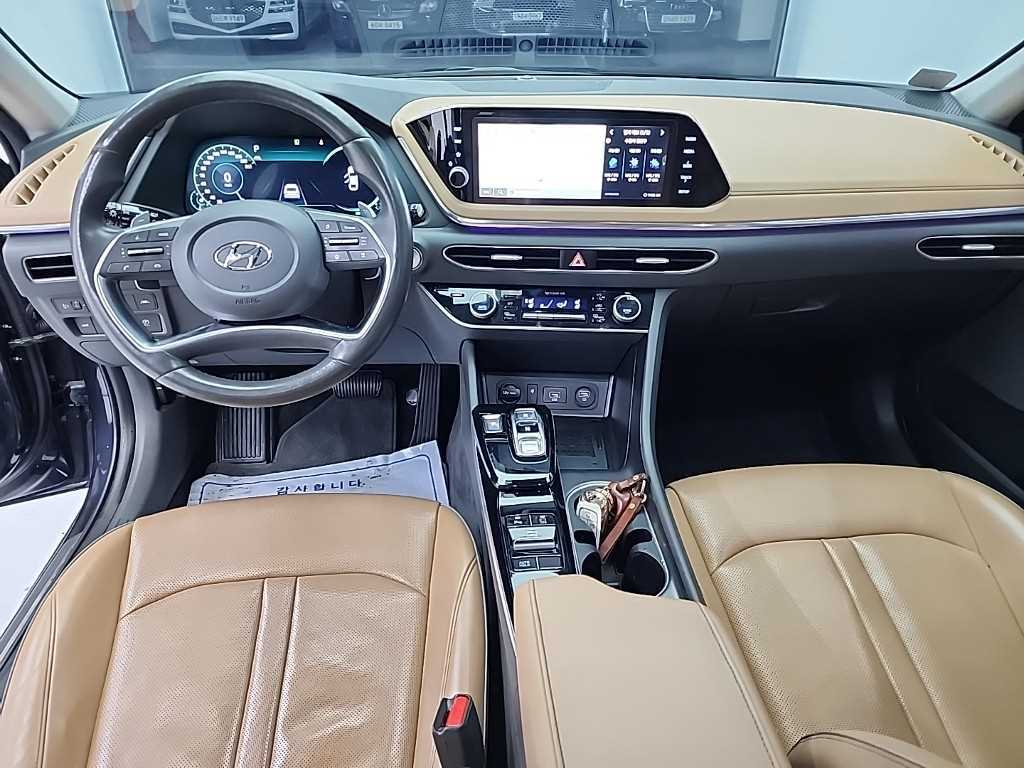 HYUNDAI Sonata - Vista 7