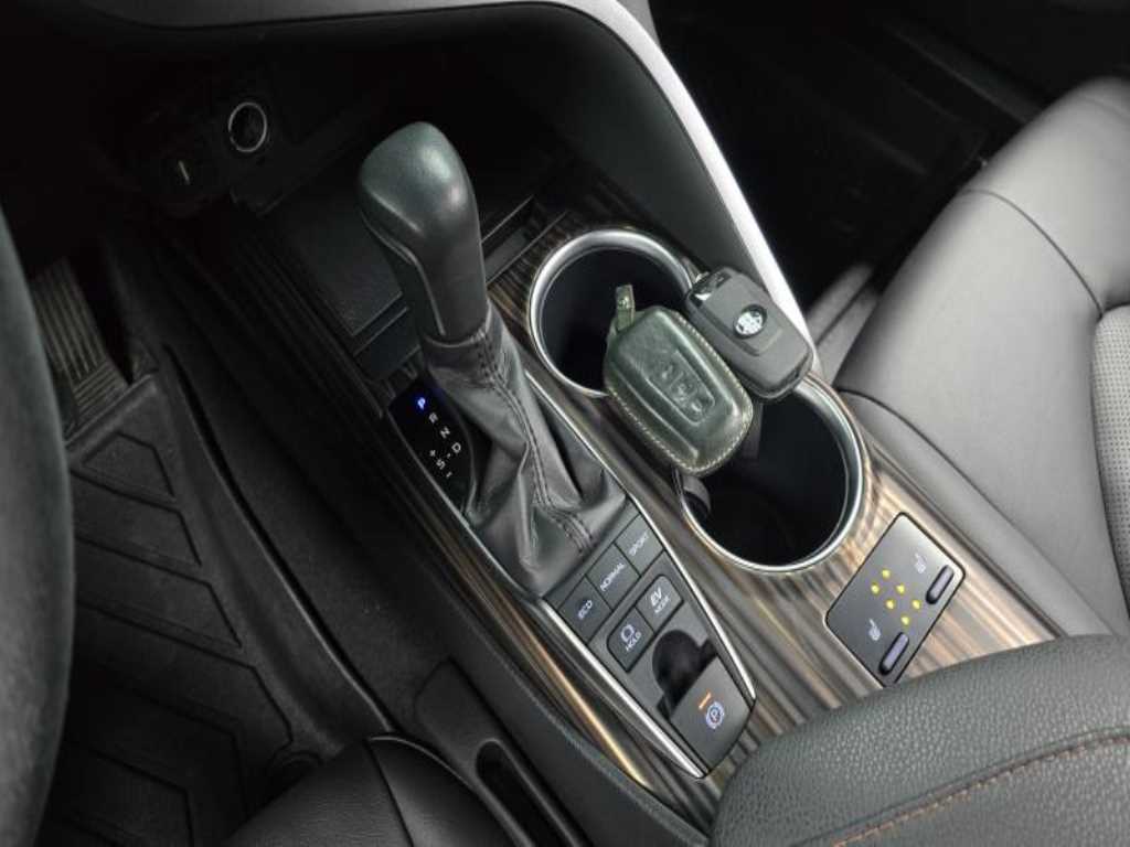 Toyota Camry - Vista 9