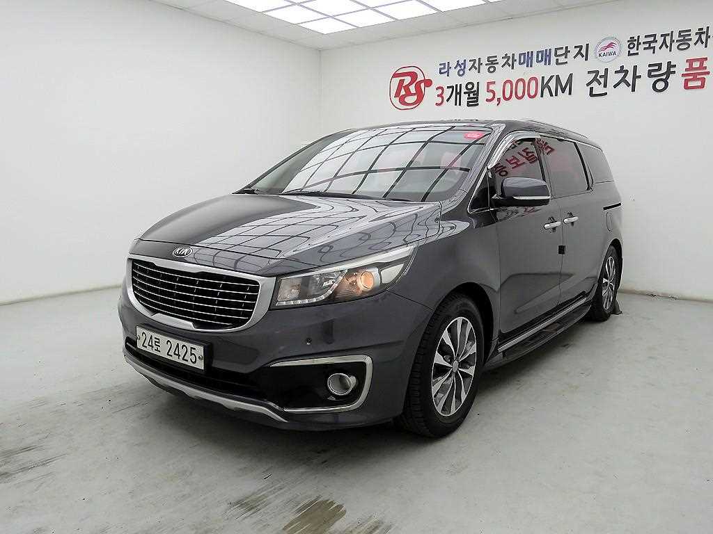 KIA Carnival - Vista 2