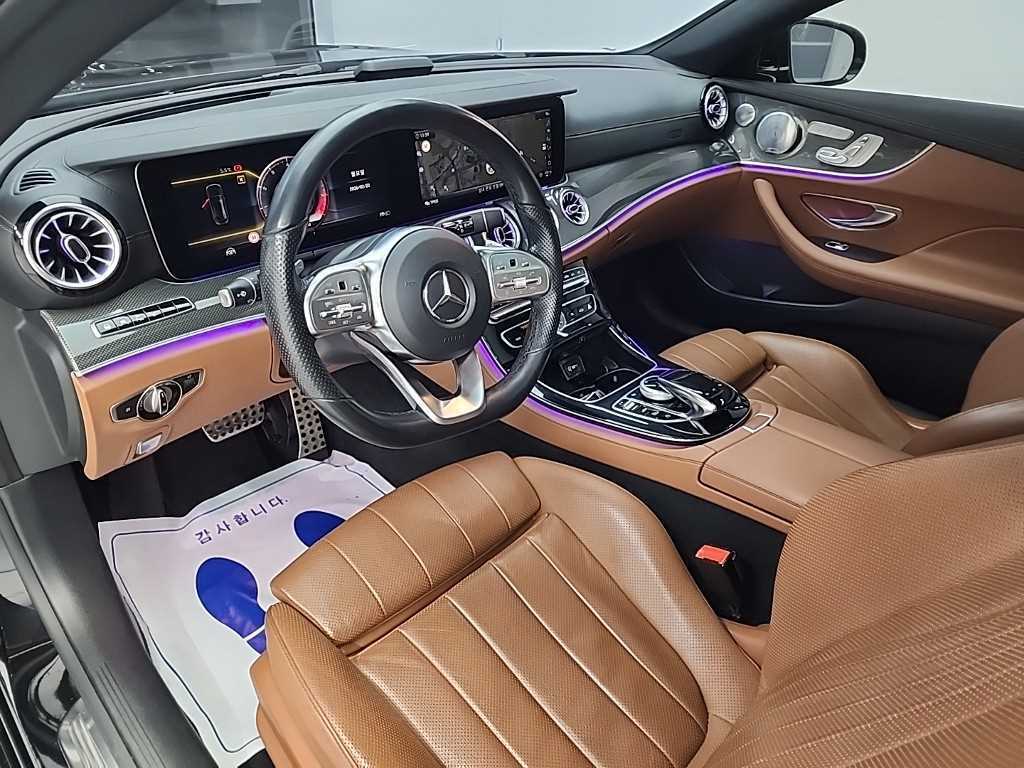 Mercedes Benz E class - Vista 7