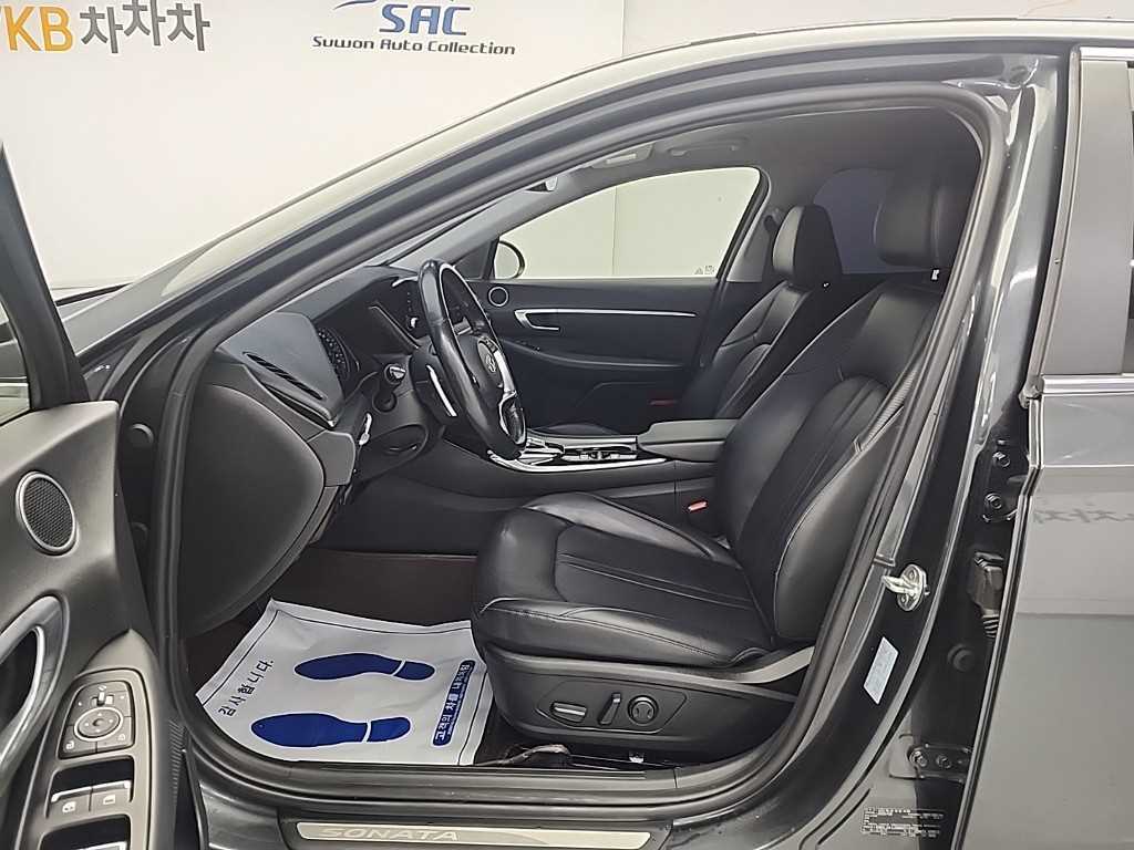 HYUNDAI Sonata - Vista 11