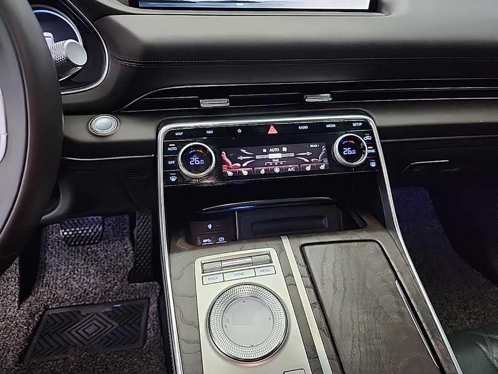 Genesis GV80 - Vista 10