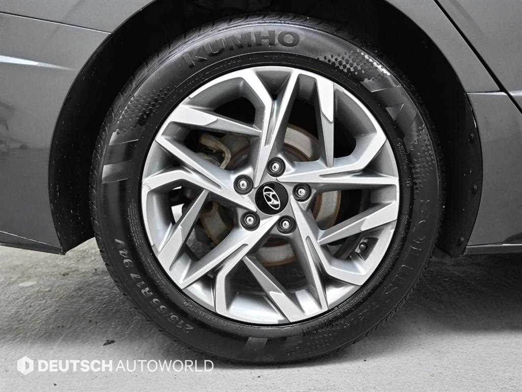 HYUNDAI Sonata - Vista 5